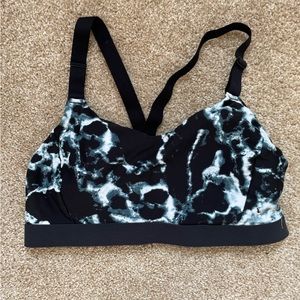 Women’s Old Navy Sports Bra Black and White Tie Dye